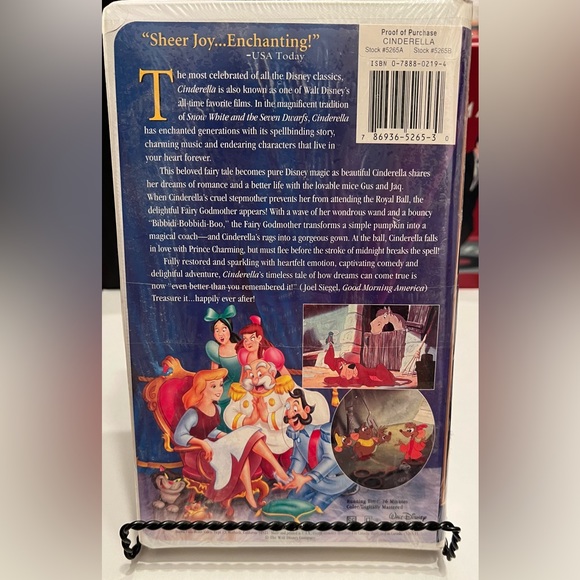 Disney’s Cinderella 1995 VHS - Picture 3 of 3